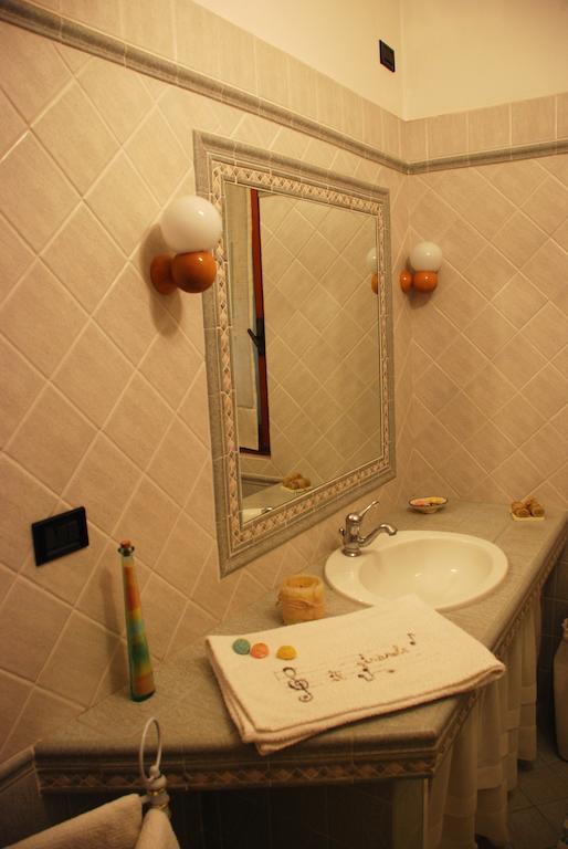 Bed And Breakfast Il Girasole ลัมปอเรคคิโอ ห้อง รูปภาพ
